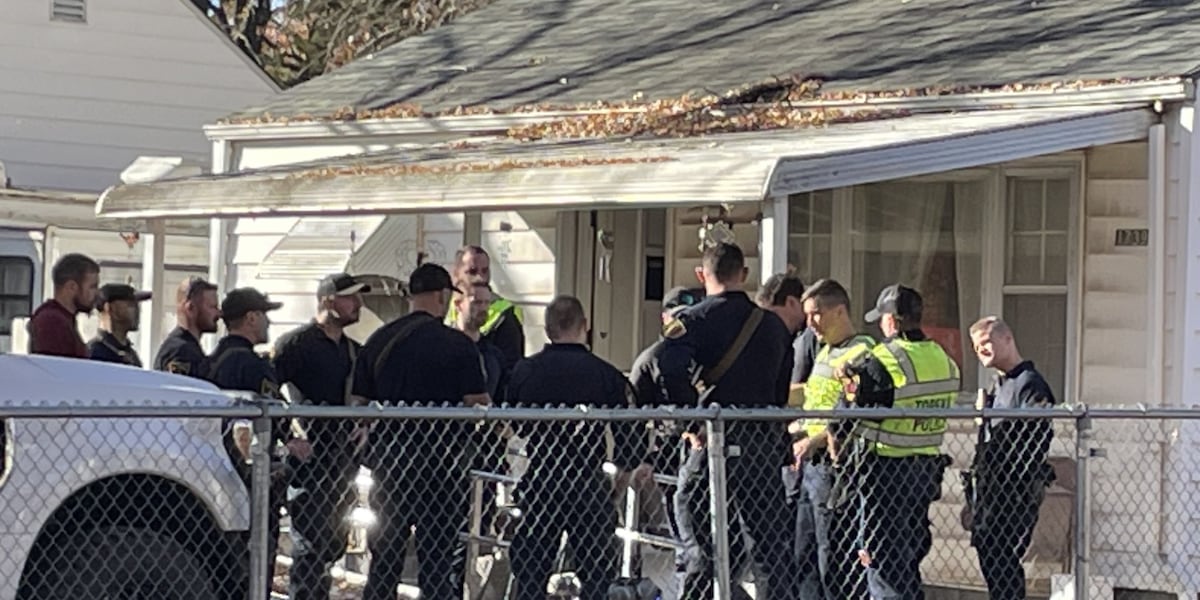 tpd-swat-team-builds-familiarity-with-new-robot-technology-during-training-day