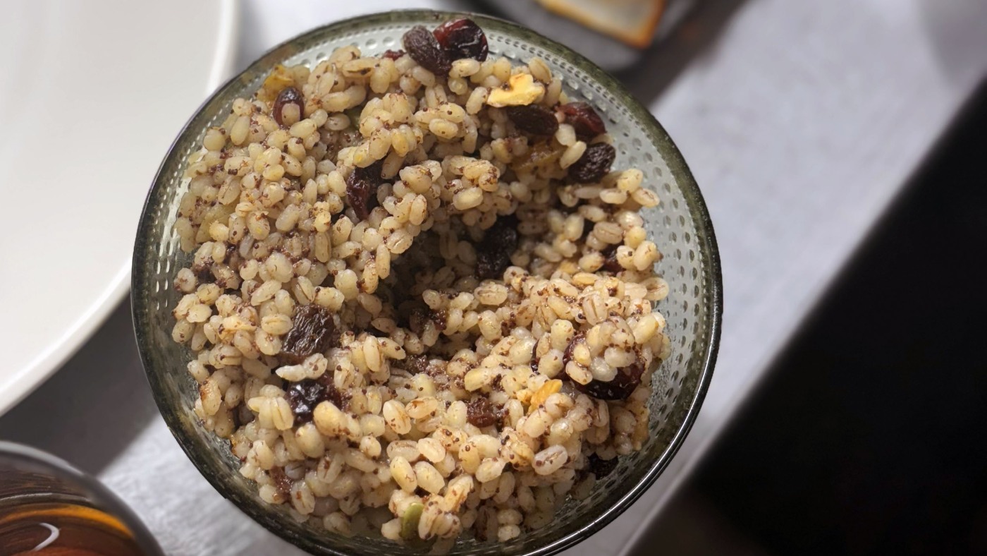 out-with-the-mayo:-how-ukrainians-reclaim-holiday-food